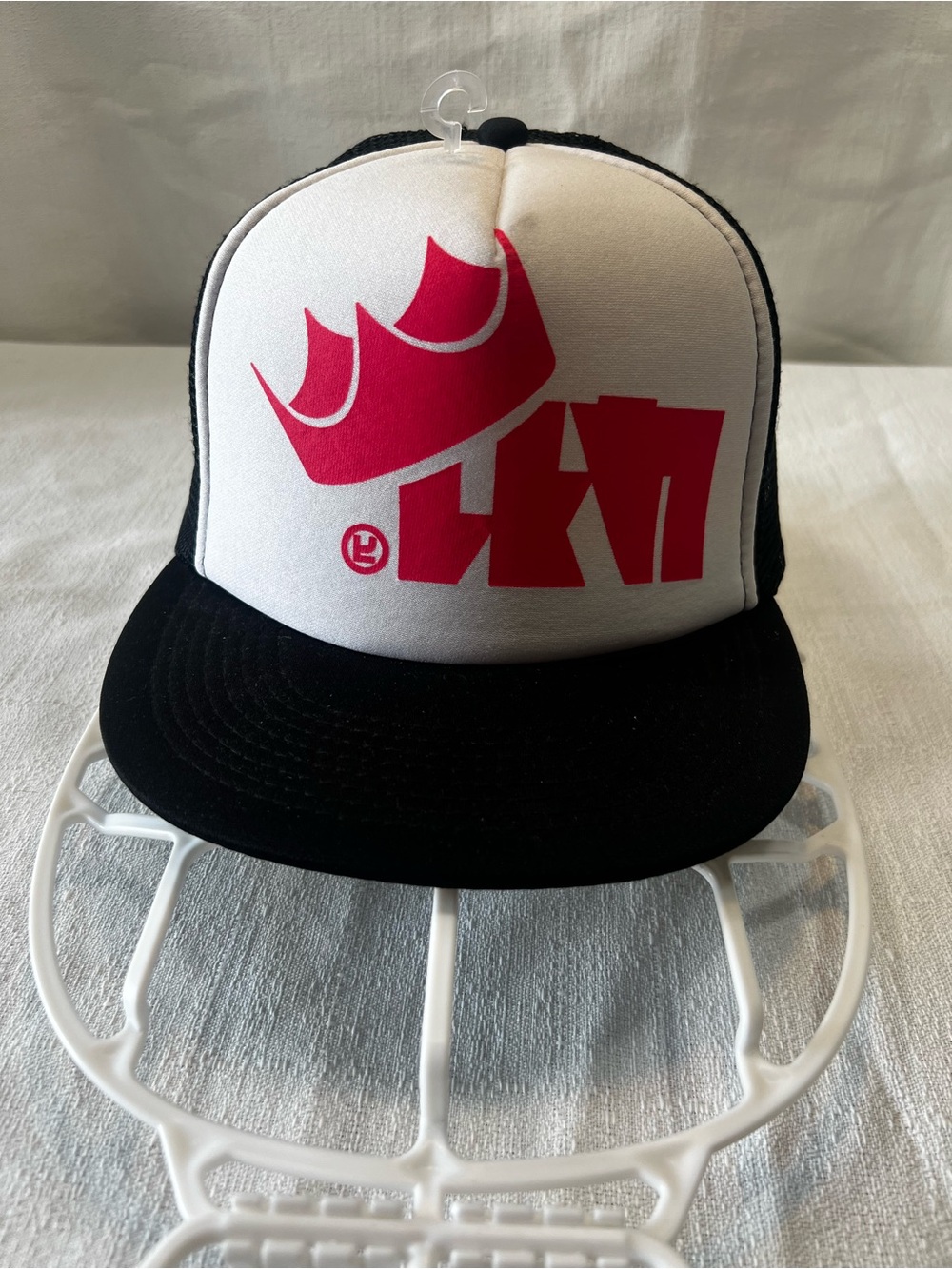 Official Splatoon 2 King Flip Mesh Trucker Hat